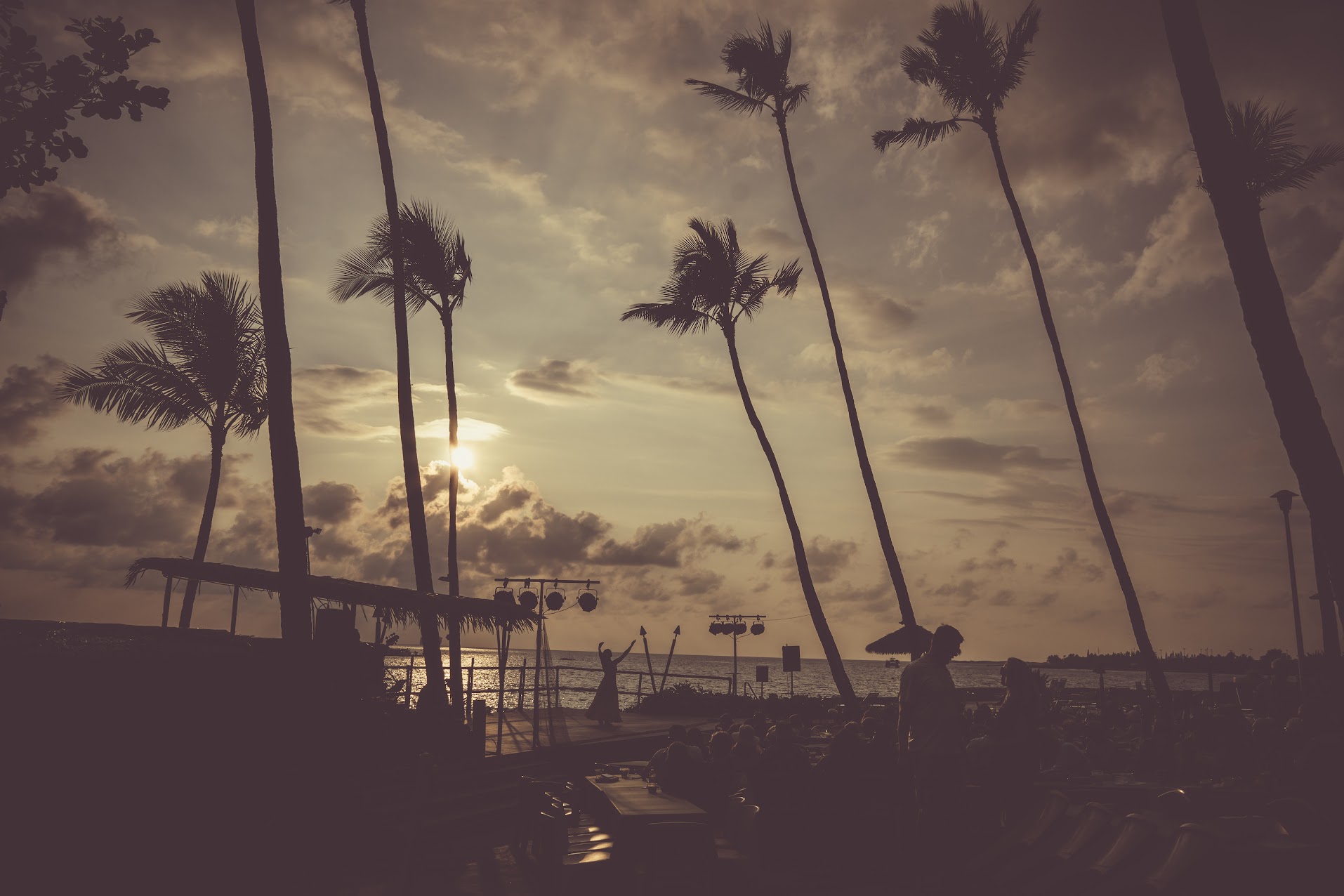 Old Lahaina Luau – Stage